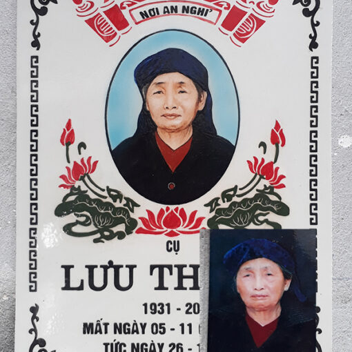 Bia Mộ Gốm Sứ