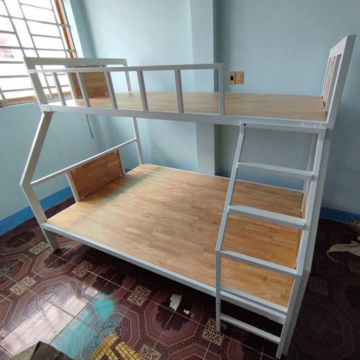giường 2 tầng khung sắt trắng