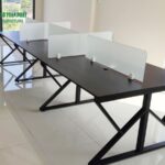 Cách bố trí bàn cụm chân sắt trong văn phòng